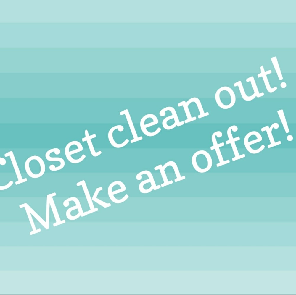 Closet clean out! Make an offer!